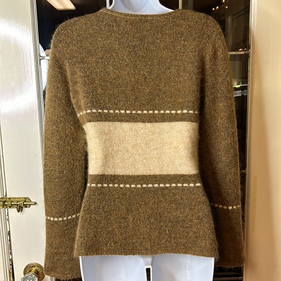 Clorinda sweater - Picture 6 of 11